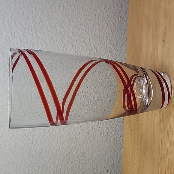 Mouth Blown Double Red Swirline Hand Blown Glass Vase - Picture 5 of 7